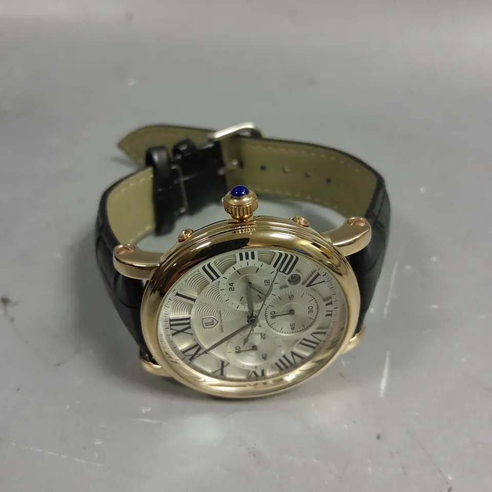 MENS LOUIS LACOMBE CHRONOGRAPH WATCH – MULTI FUNCTION DIAL WITH DATE – ROMAN NUMERAL DIAL – LEATHER STRAP
