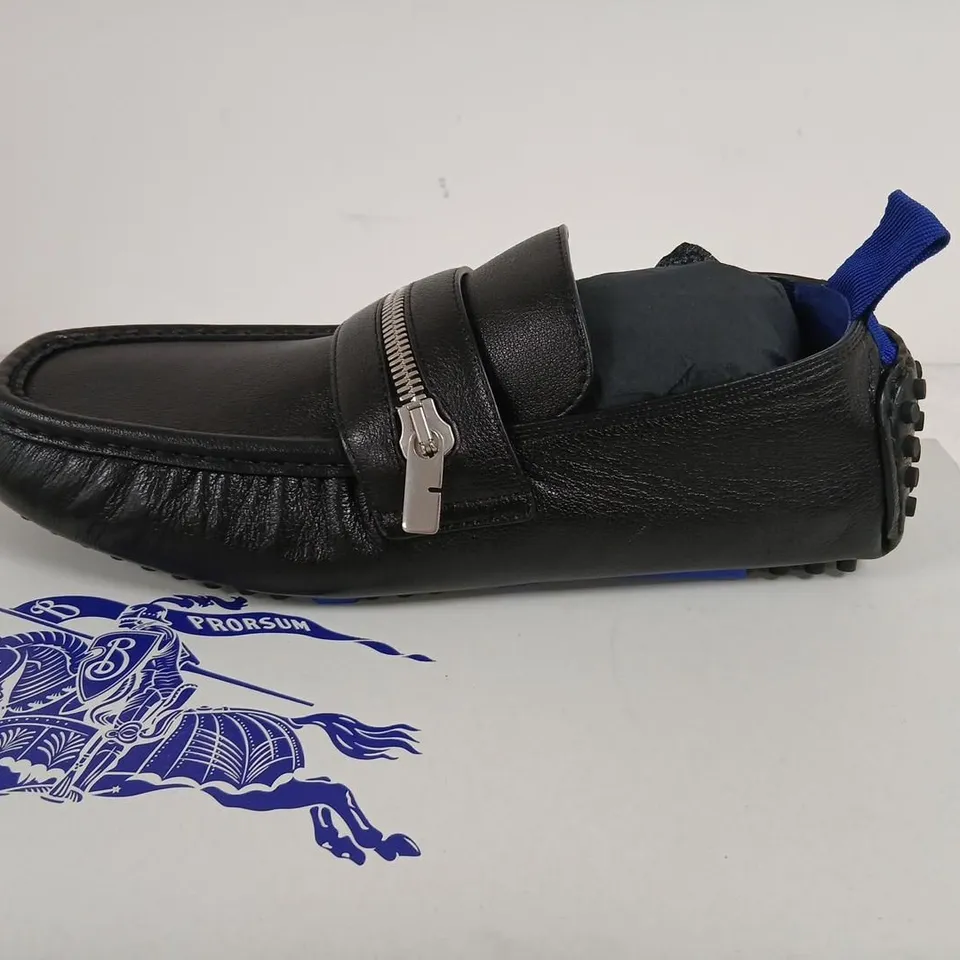 BURBERRY MEN'S LEATHER SLIP-ON LOAFERS – BLACK, UK 8 (EU 42)