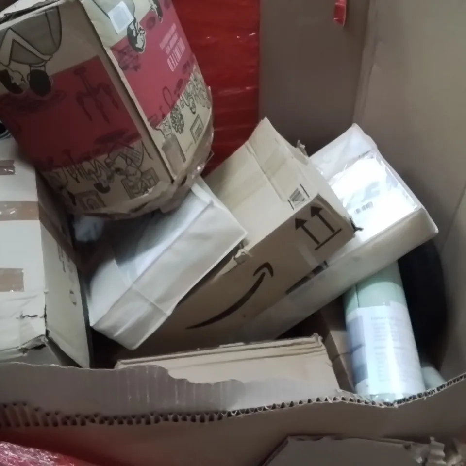 PALLET OF ASSORTED HOUSEHOLD GOODS AND PRODUCTS TO INCLUDE;LED MIRROR LIGHT,YOGA MAT,PLAYMAT