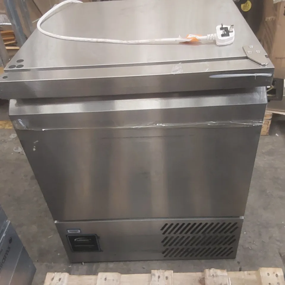 WILLIAMS H5UC HC R2 COMMERCIAL UNDERCOUNTER REFRIGERATOR