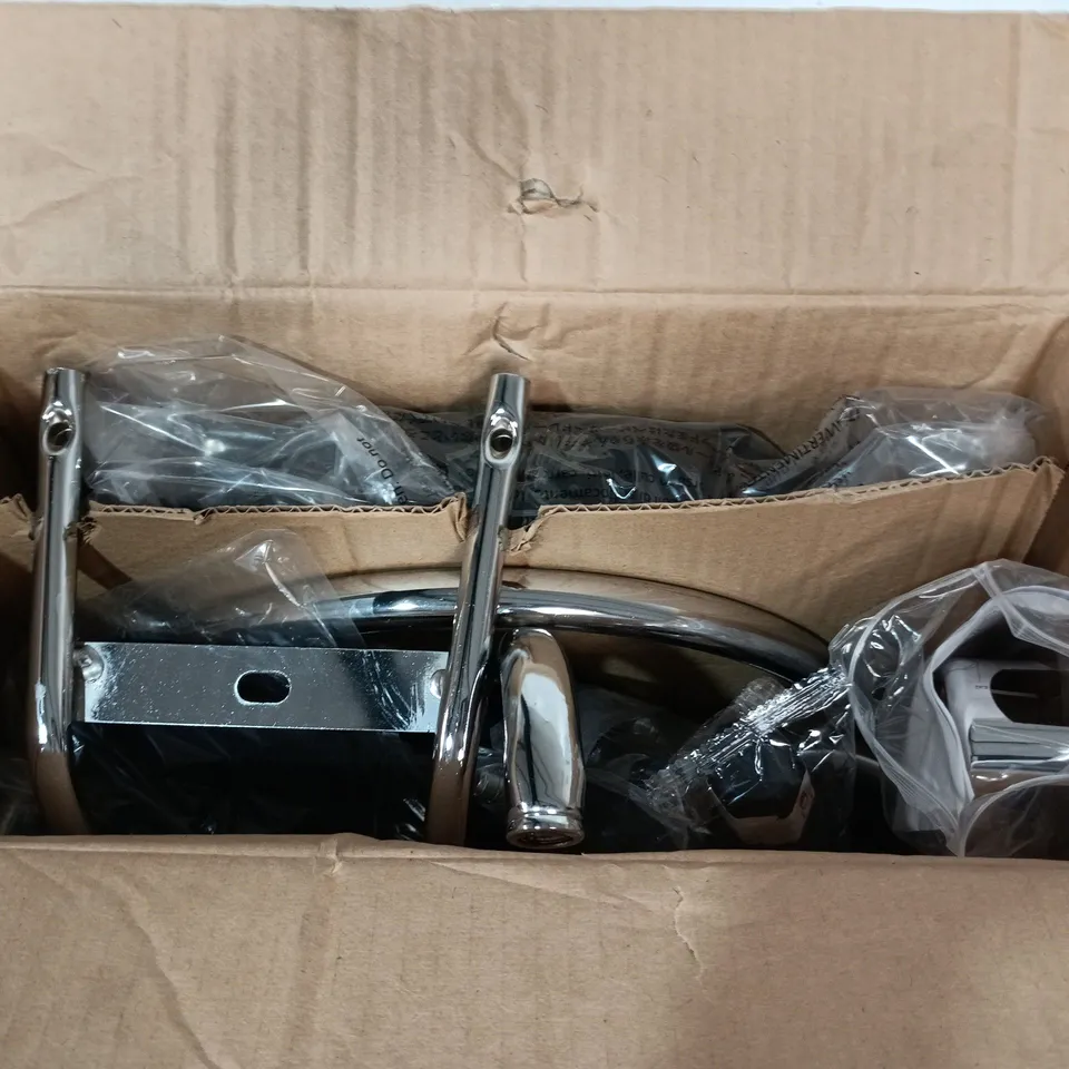 BOXED BONNLO BAR STOOL IN CHROME - 1 BOX