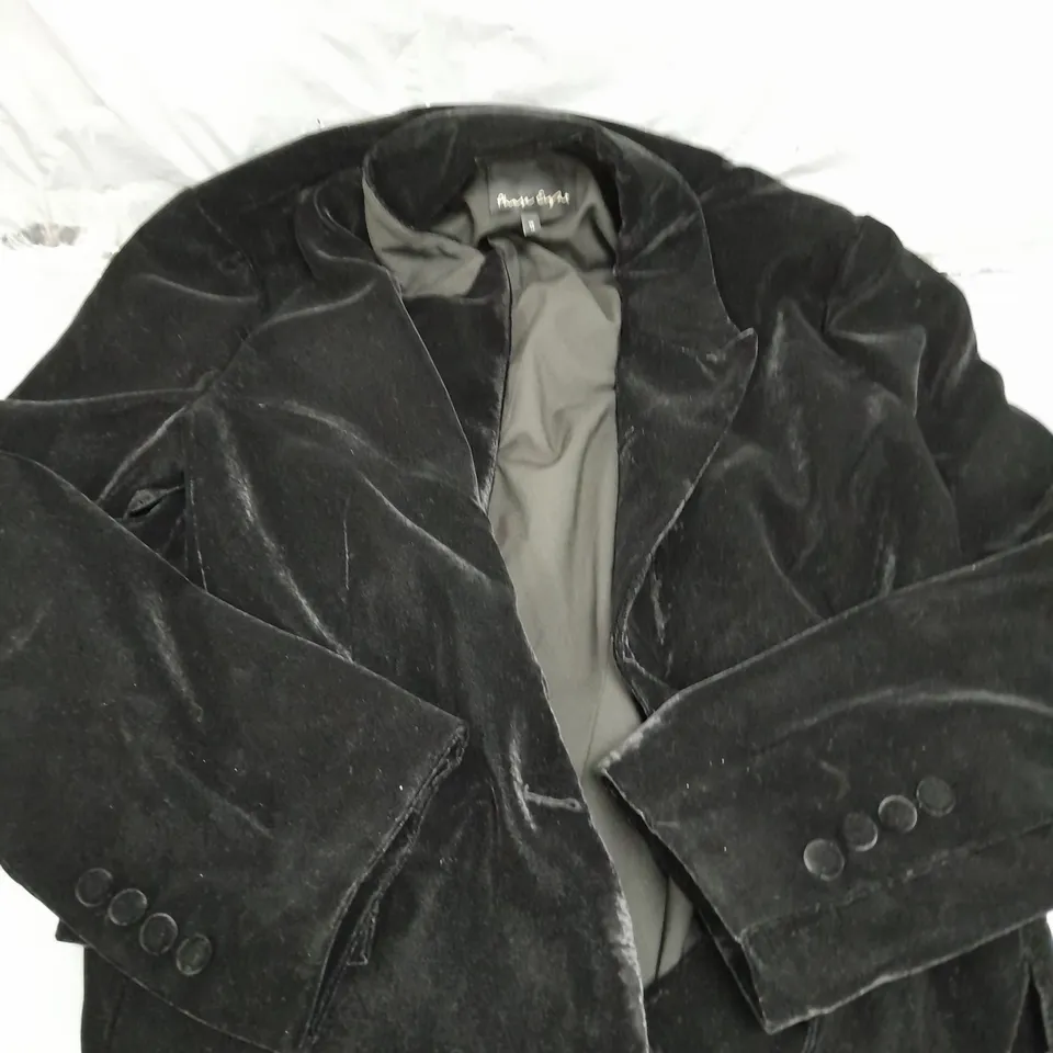 PHASE EIGHT AVANI BLACK VELVET BLAZER - 14