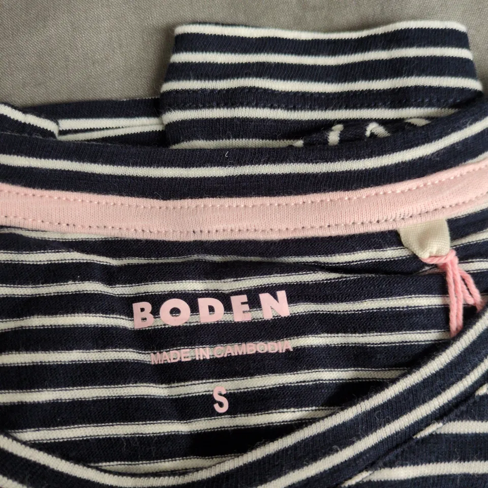 BODEN STRIPED NAVY & WHITE TOP – SIZE S – MADE IN CAMBODIA