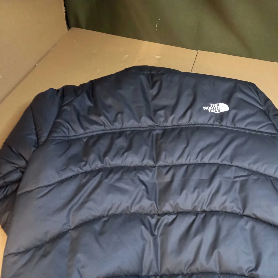 THE NORTH FACE PADDED JACKET SIZE M