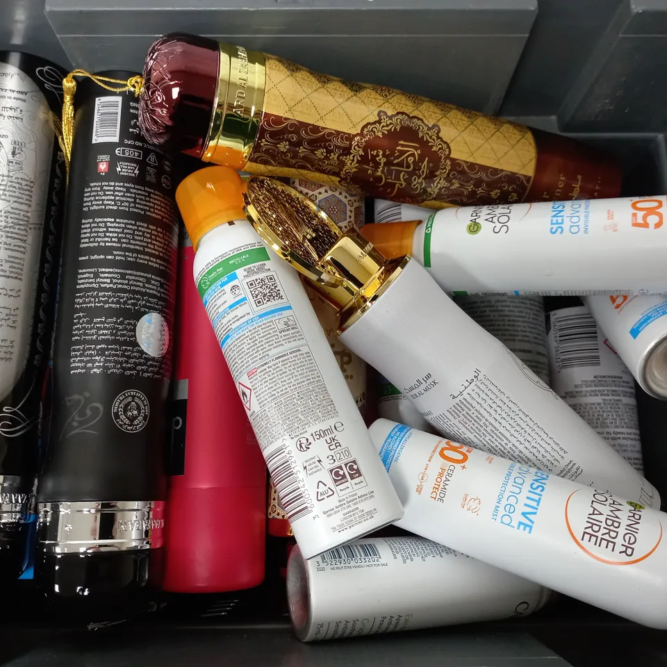 APPROXIMATELY 14 ASSORTED AERSOLS TO INCLUDE TURBOJET AIR SANITISER (500ml), ESTRID SHAVING GEL (200ml), DUNHILL DESIRE (195ml), ETC
