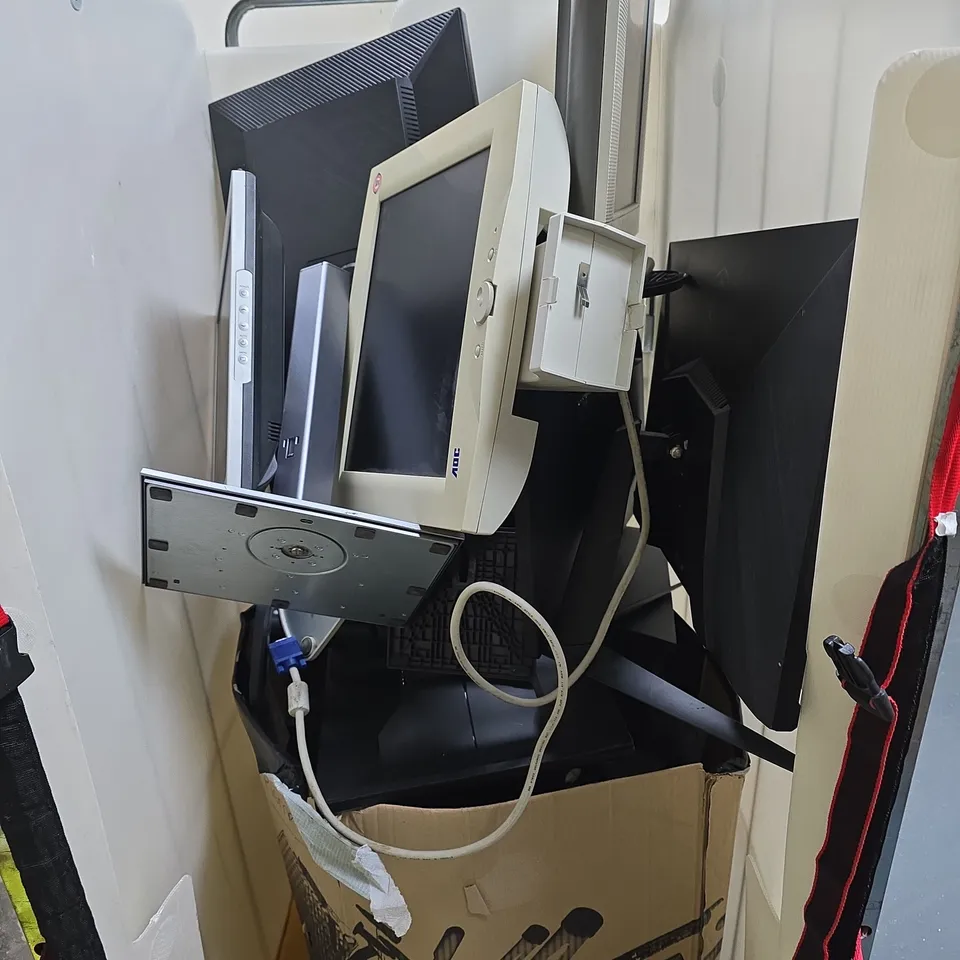 CAGE OF APPROXIMATELY 20 ASSORTED ELECTRICAL ITEMS INCLUDING MONITORS AND LANDLINE PHONES