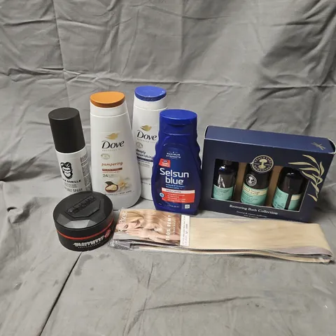 APPROXIMATELY 15 ASSORTED HEALTH & BEAUTY PRODUCTS TO INCLUDE NEALS YARD RESTORING BATH COLLECTION, SELSUN BLUE, GUMMY PROFESSIONAL WAX, ETC