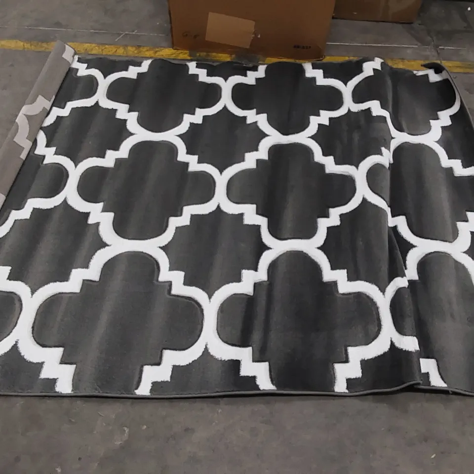 MODERN TRENDZ RUG - GREY // SIZE: 160 X 220cm