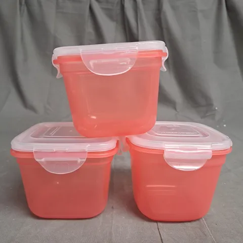BOXED LOCK & LOCK APPROXIMATELY 20 PIECE NESTABLE FOOD CONTAINERS