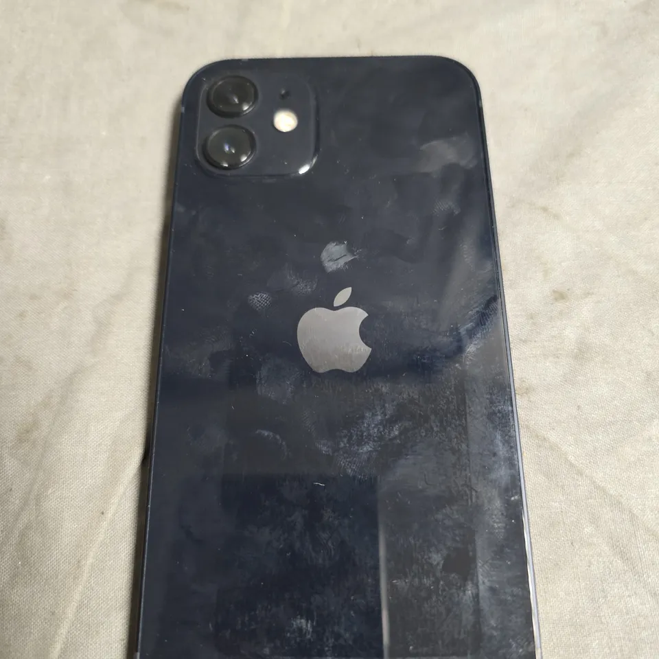 APPLE IPHONE 12 SMARTPHONE 