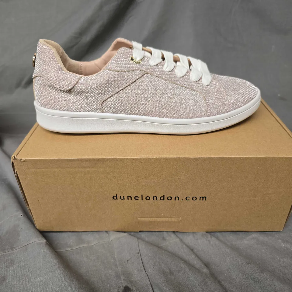 BOXED PAIR OF DUNE LONDON ENDURIN SLIMSOLE TRAINERS - 6