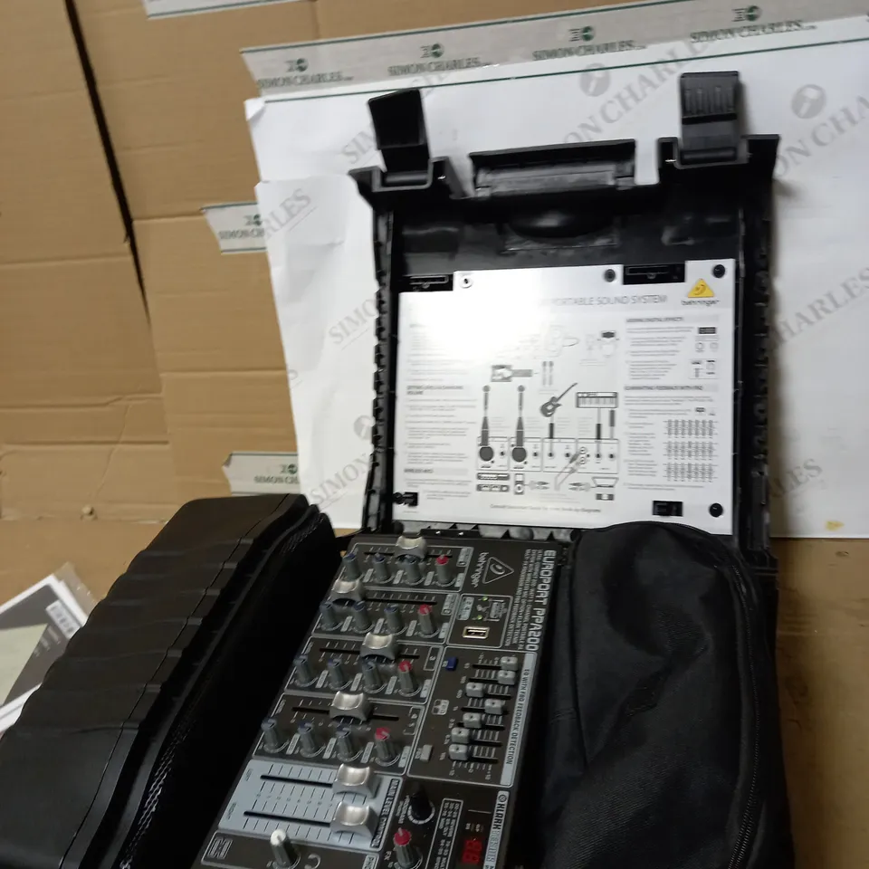 BEHRINGER PPA200 PORTABLE SOUND SYSTEM