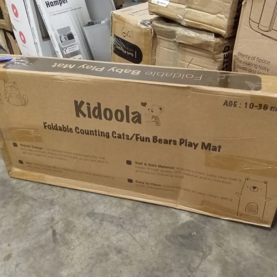 BOXED KIDOOLA FOLDABLE COUNTING CATS/FUN BEARS PLAY MAT