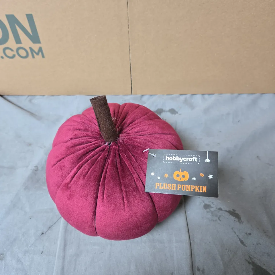 BOX OF APPROXIMATELY 80 HOBBYCRAFT PLUSH PUMPKIN – PURPLE