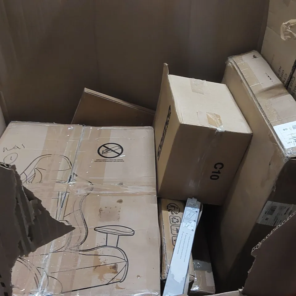 PALLET OF ASSORTED ITEMS INCLUDING: COUNTERTOP DISHWASHER, GAMING CHAIR, MULTI-FUNCTION CLOTHES DRYER, ELECTRIC BLANKET, STEAM CLEANER, AIR FRYER ECT