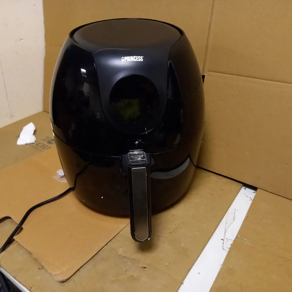 PRINCESS DIGITAL FAMILY AIR FRYER 