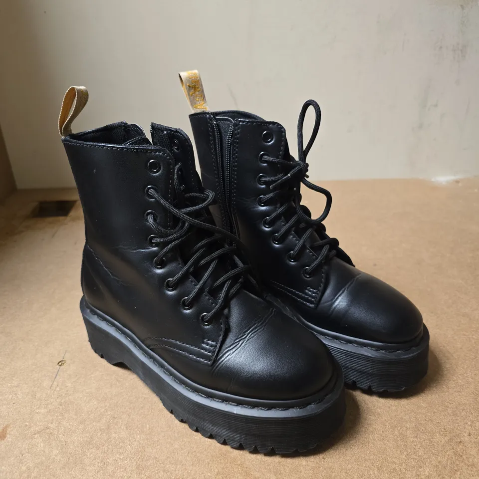 DR. MARTENS BLACK LEATHER COMBAT BOOTS – UK 4