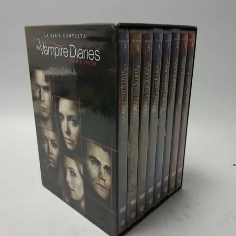 BOXED THE VAMPIRE DIARIES COMPLETE SERIES (1-8 - 38 DVDS) (ITALIAN VERSION)