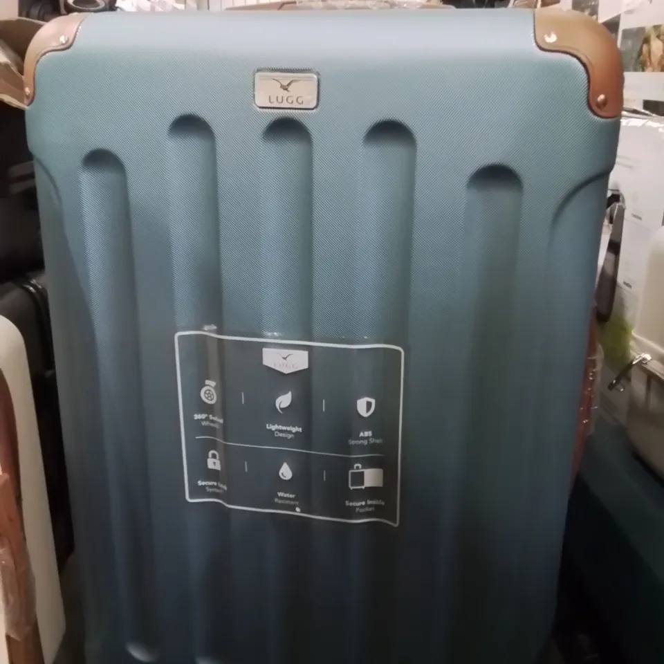 LUGG TRAVEL SUITCASE