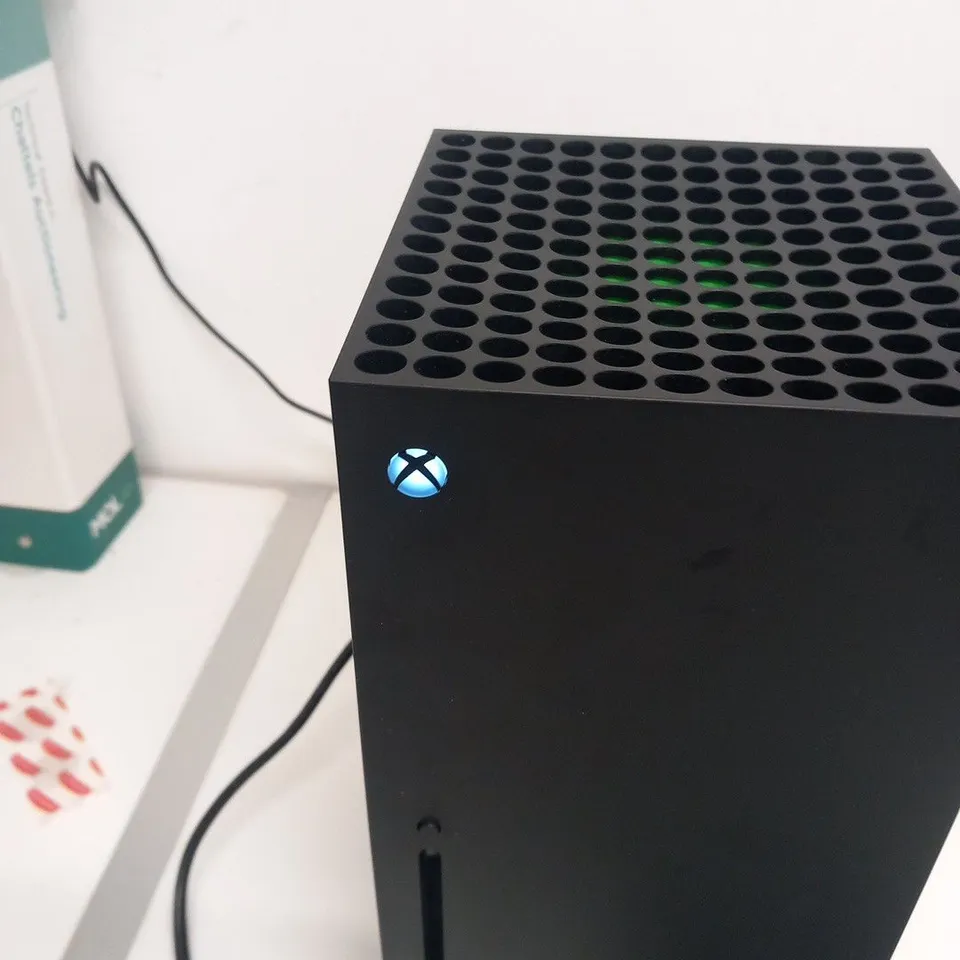 BOXED XBOX SERIES X 1TB GAMES CONSOLE