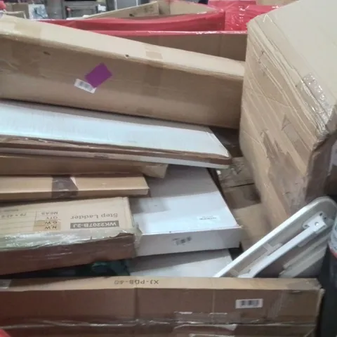 PALLET CONTAINING VARIOUS ASSORTED BOXED HOUSEHOLD ITEMS TO INCLUDE: SHOWER SYSTEM, STEP LADDER, KIDS SCOOTER,  LAPTOP TRAY AND LOTS MORE UNMARKED BOXED ITEMS
