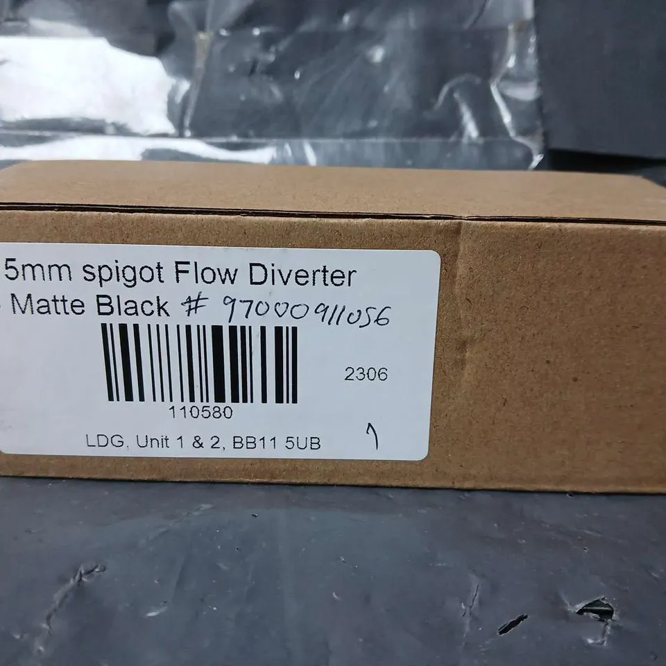 BOXED 15mm SPIGOT FLOW DIVERTER 