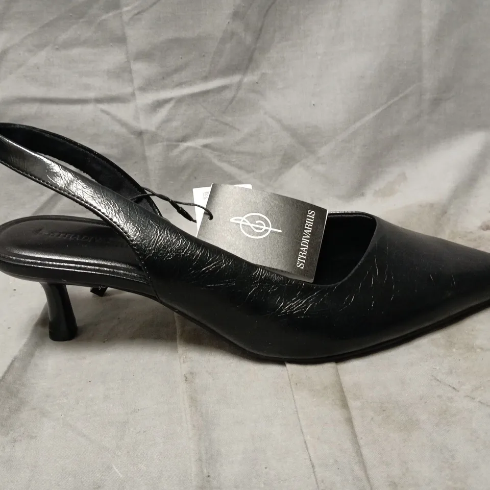 STRADIVARIUS BLACK SLINGBACK HEELS, UK 7 