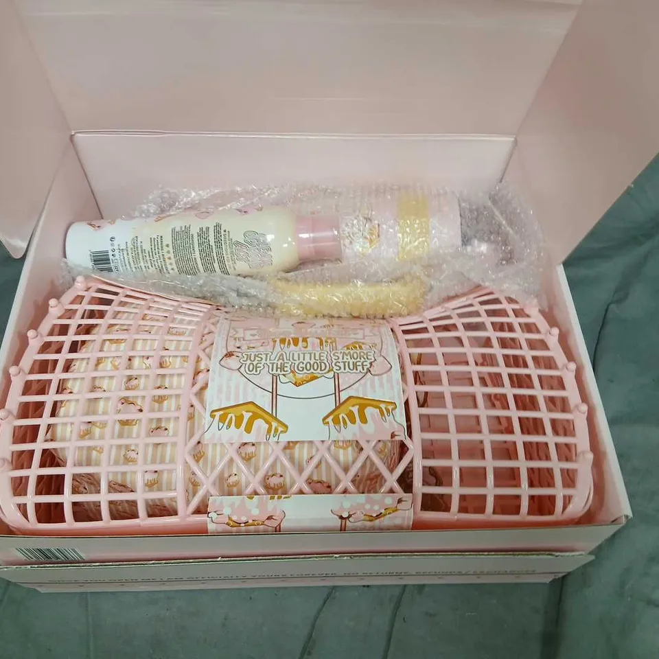 BOXED PLOUISE ALL OF US ARE A LITTLE FRAGILE BABE SPREAD YOUR WINGS AND FLY GIFT SET