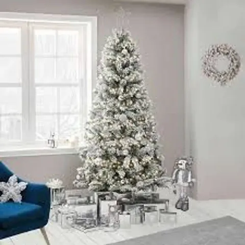 ARTIFICIAL CHRISTMAS TREE