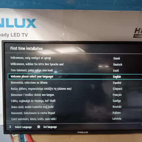 BOXED FINLUX 32FHD4220 32″ HD READY FREEVIEW HD 