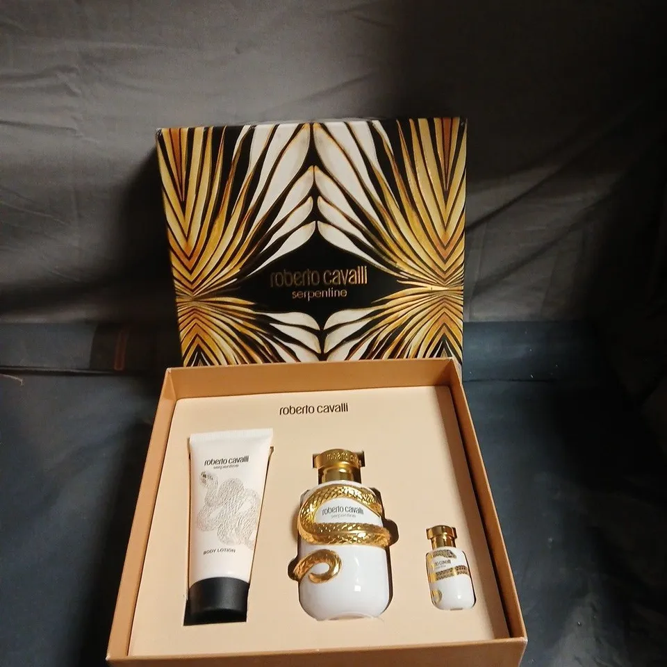 ROBERTO CAVALLI SERPENTINE GIFT SET – PERFUME WITH BODY LOTION