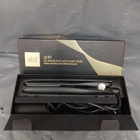 GHD GOLD PROFESSIONAL STYLER HAIR STRAIGHTNERS