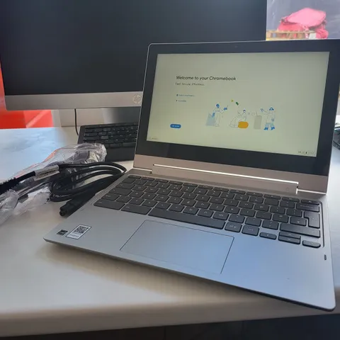 LENOVO IDEAPAD FLEX 3 11.6" 4GB RAM 2-IN-1 CHROMEBOOK