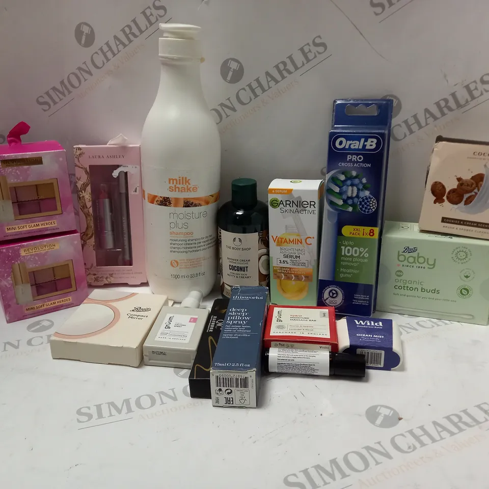 LOT OF BEAUTY ITEMS TO INCLUDE MILK SHAKE MOISTURE PULS SHAMPOO, ETC