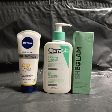 APPROXIMATELY 20 ASSORTED COSMETIC ITEMS TO INCLUDE NIVEA, CERAVE, SHEGLAM, ETC - COLLECTION ONLY