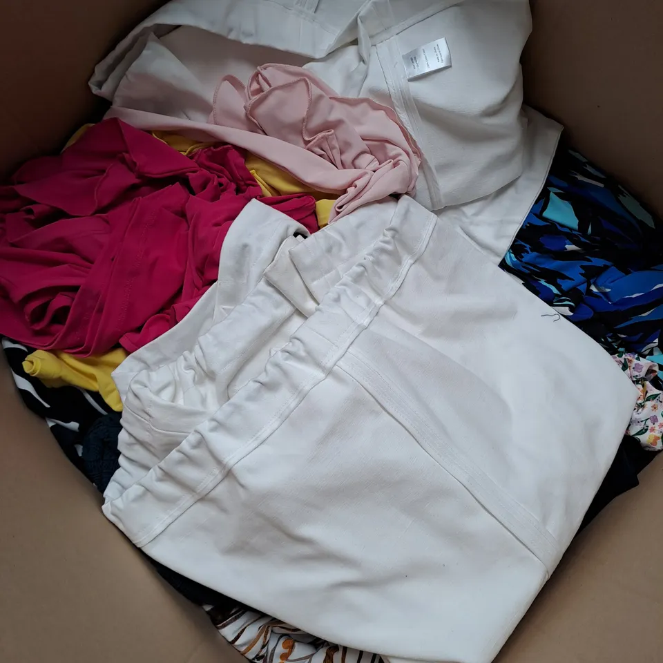 BOX OF ASSORTED CLOTHING ITEMS TOO INCLUDE COATS , TOPS, AND TROUSERS   ETC. 