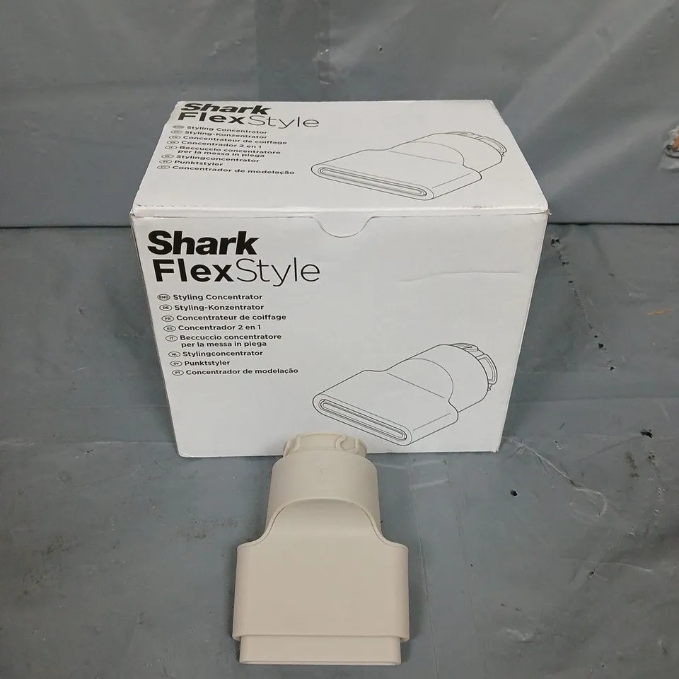 BOXED SHARK FLEXSTYLE STYLING CONCENTRATOR ATTACHMENT IN STONE