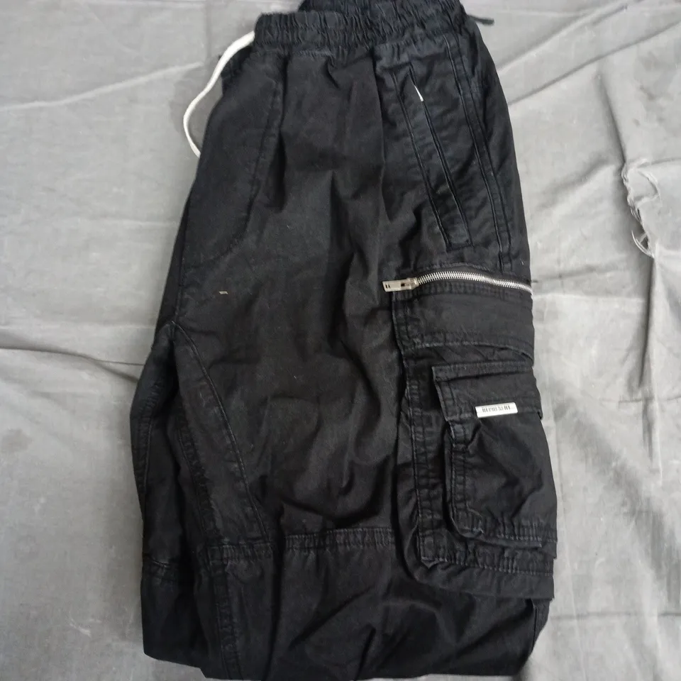 REPRESENT BLACK CARGO PANTS – MEN'S