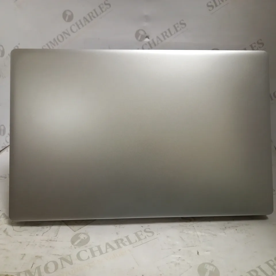 UNBRANDED WINDOWS 10 PRO LAPTOP