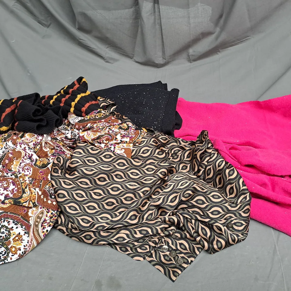 BOX OF ASSORTED CLOTHING ITEMS TOO INCLUDE COATS , TOPS, AND TROUSERS ETC.