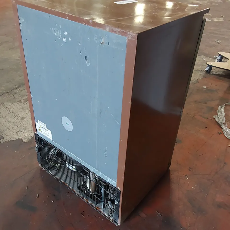 HUSKY HUS-C1-BRN-HY BACKBAR DRINKS COOLER 
