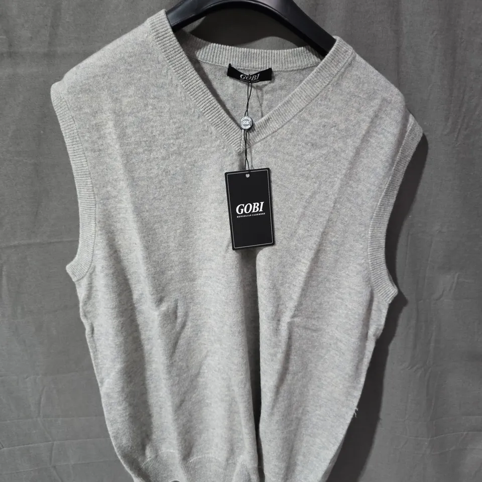 GOBI CASHMERE SLEEVELESS TOP – SIZE XL, COLOUR 828, MADE IN MONGOLIA