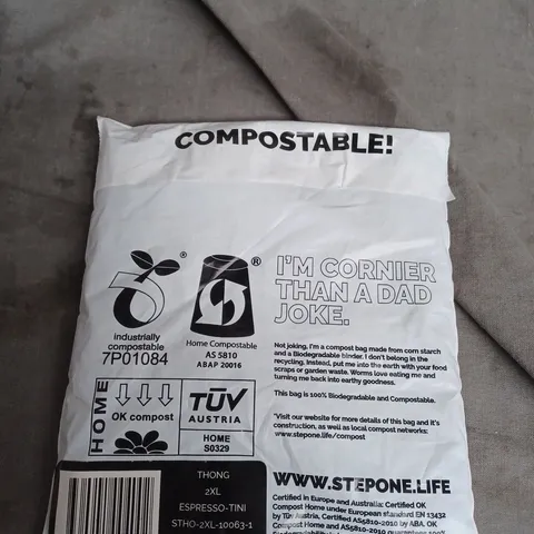 STEP ONE BLACK THONG SIZE 2XL