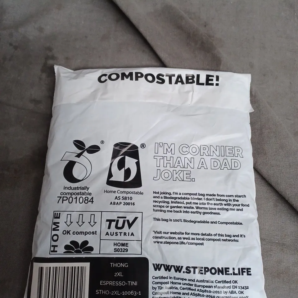 STEP ONE BLACK THONG SIZE 2XL