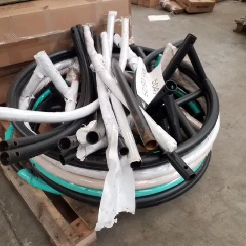 PALLET CONTAINING HANGING EGG CHAIR STANDS