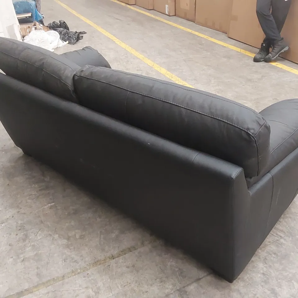 DESIGNER 3 SEATER FAUX LEATHER UPHOLSTERED SOFA - BLACK 