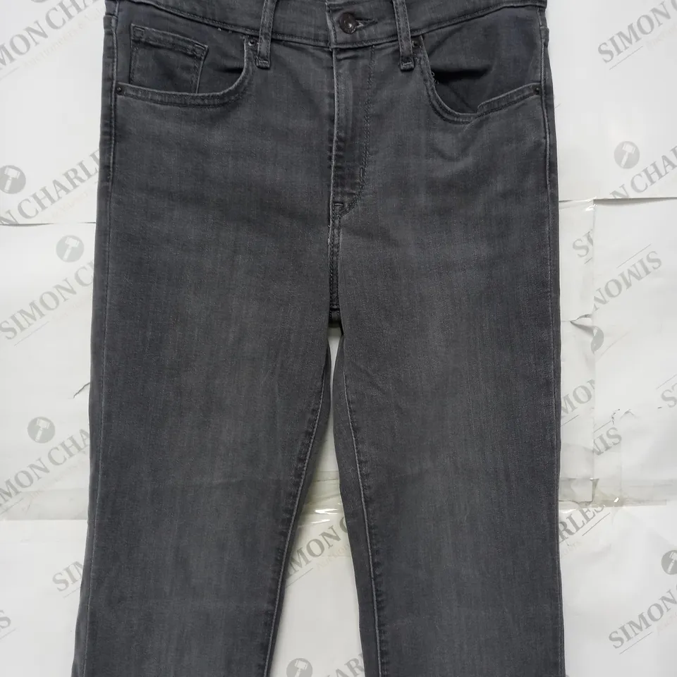 MENS LEVI HIGH RISE SLIM STRAIGHT JEANS 28 X 32