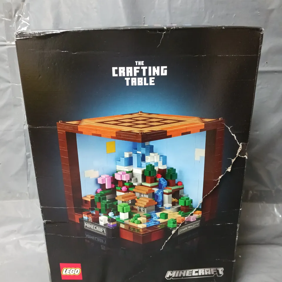 BOXED LEGO MINECRAFT THE CRAFTING TABLE FOR ADULTS 21265 RRP £79.99