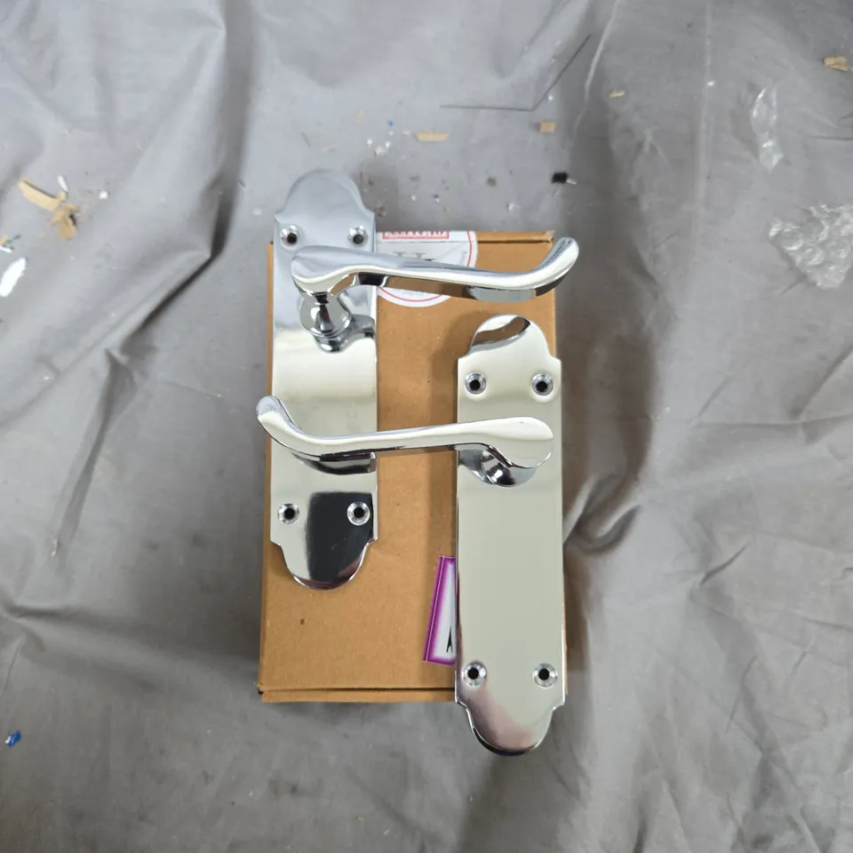 EPSOM LATCH HANDLES 170MM – CP FINISH, PAIR (BOX OF 6) 