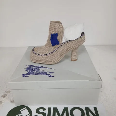 BURBERRY HEELED ESPADRILLE BOOTS – NATURAL ROPE, EU 40 (UK 7)